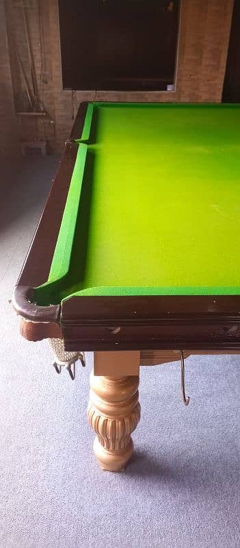 snoker table. urgent sale 1