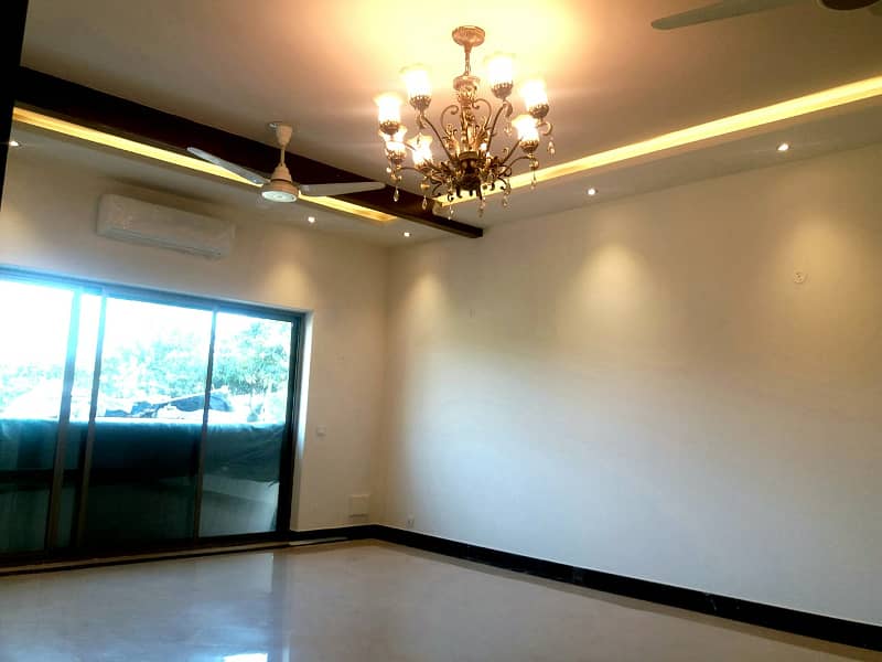 02 Kanal Most Elegant Slightly Used Luxury Modern Design Bungalow For Sale At Prime Location Of Dha Lahore 10