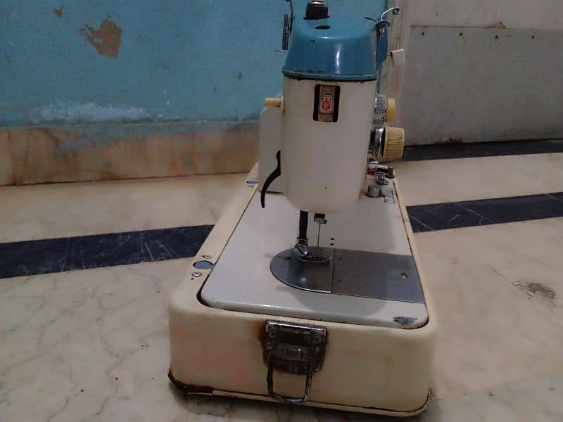 Toyota sewing machine 5