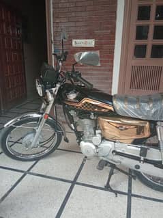 Honda 125 special edition Gold