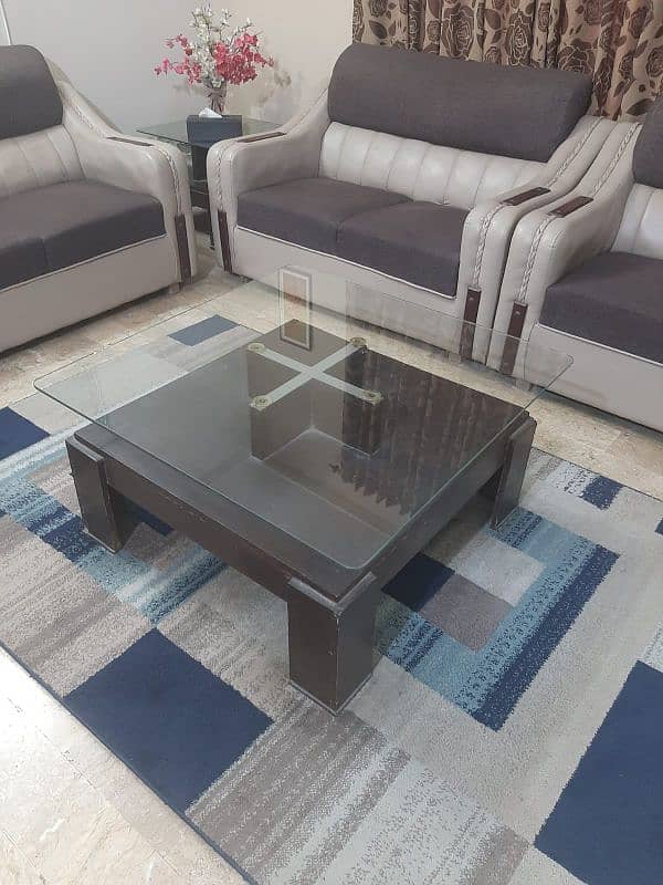 Centre Table for sale 1