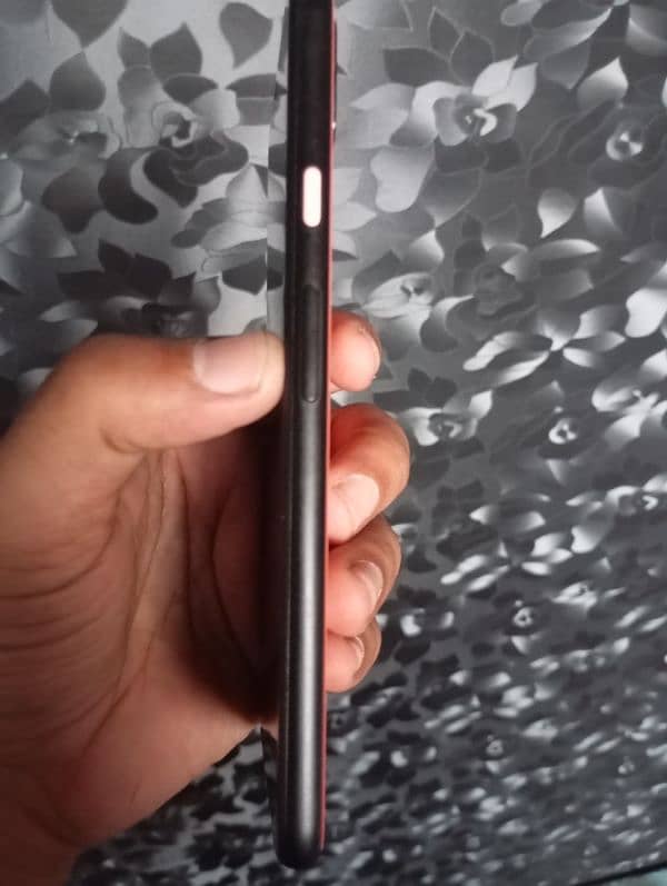 Google pixel 4 xl 10/10 condition 3