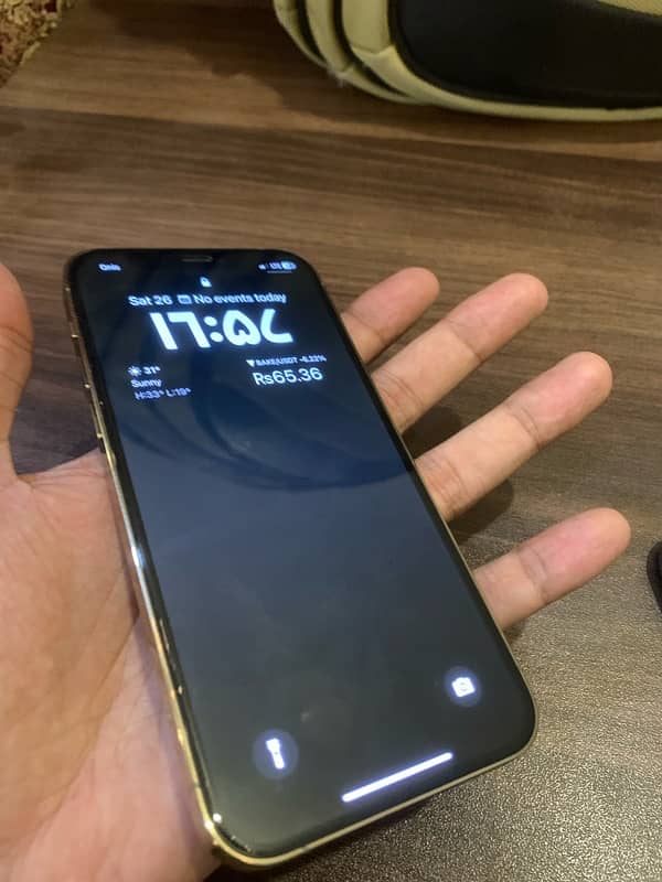 iPhone 12 pro 256GB 8 months warranty 10/10 1