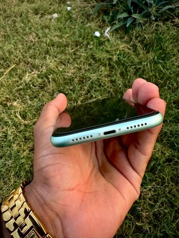 iphone 11 jv 64gb 1