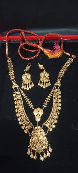 Gold jewellery set for sell 3