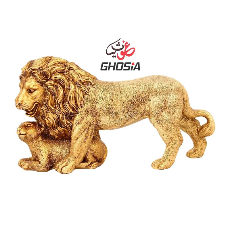 Golden Lion and Cub Statue – This Stunning Sculpture 0