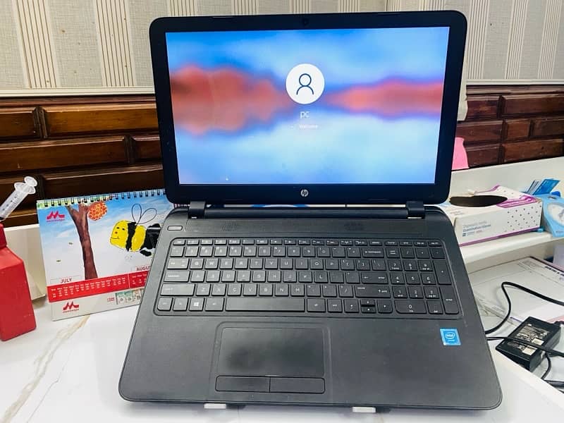 hp laptop 4