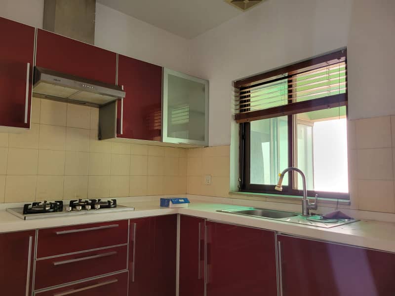 One kanal upper portion For Rent 11