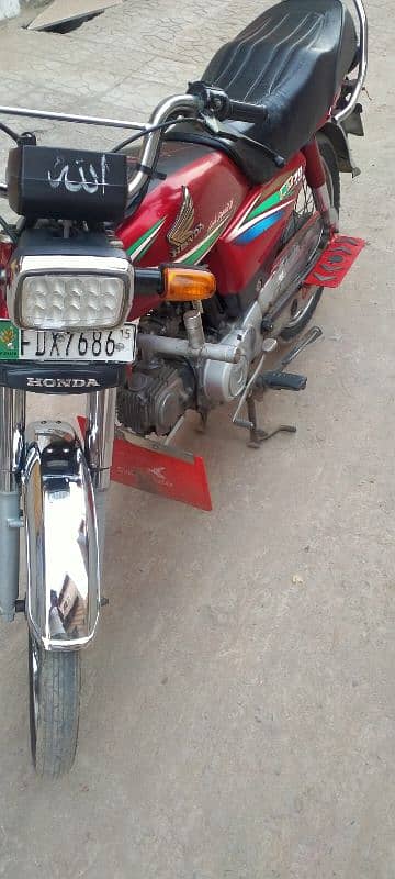 Honda CD70 For Sale 2