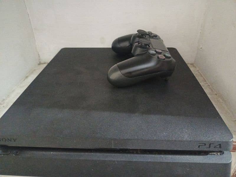 PS4 slim 500gb slightly used with 3 orignal games 0