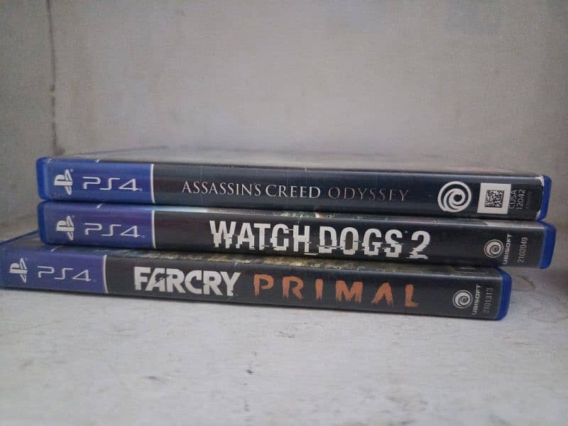 PS4 slim 500gb slightly used with 3 orignal games 1