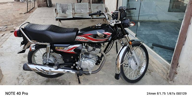 urgent sale CG 125 lash condition asking price 2. lakh 10 hazar 2