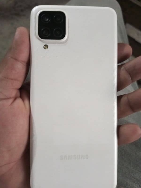 Samsung Galaxy A12 15000 1