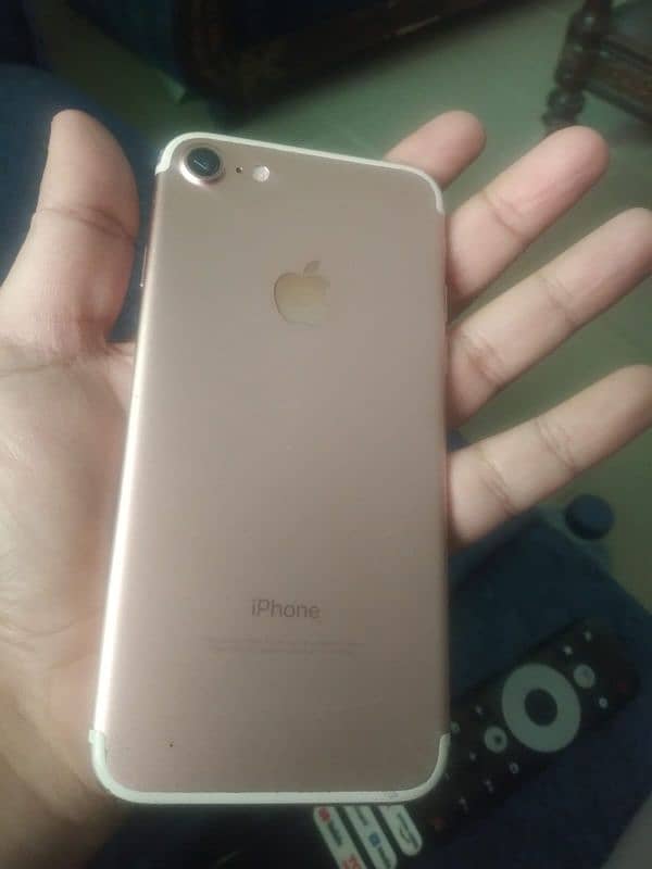 iphone 7 128                     03065512404 1