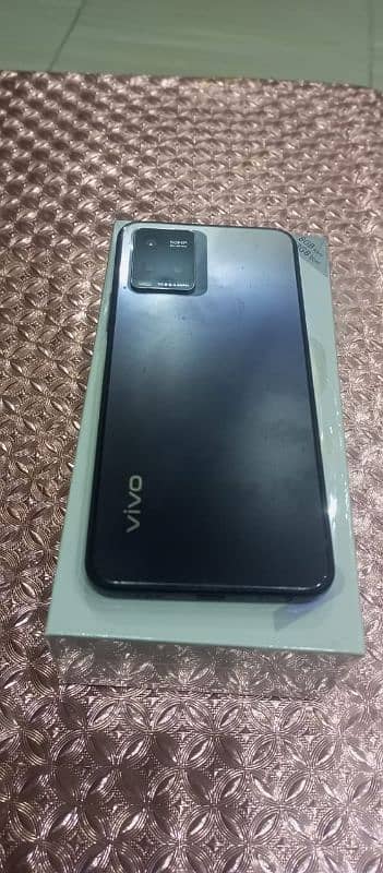 vivo y33s full box 0