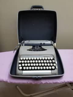 Type Writer Great Britain