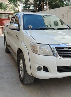 Toyota Hilux 2014