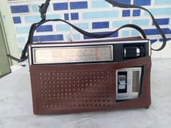 vintage radio National Panasonic 3 band