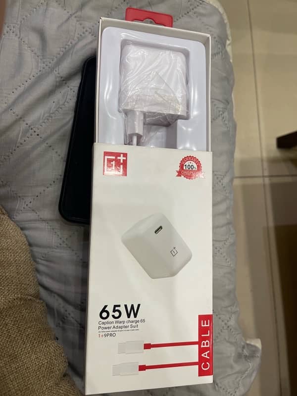 One plus charger 30/65/80W 2