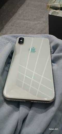 Iphone X bypass 64GB For Sale 9/10 Exchange Possible