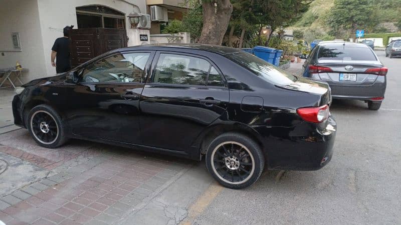 Toyota Corolla XLI 2012 4