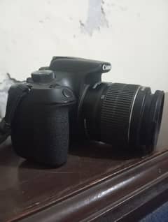 Canon 1300D for urgent sale