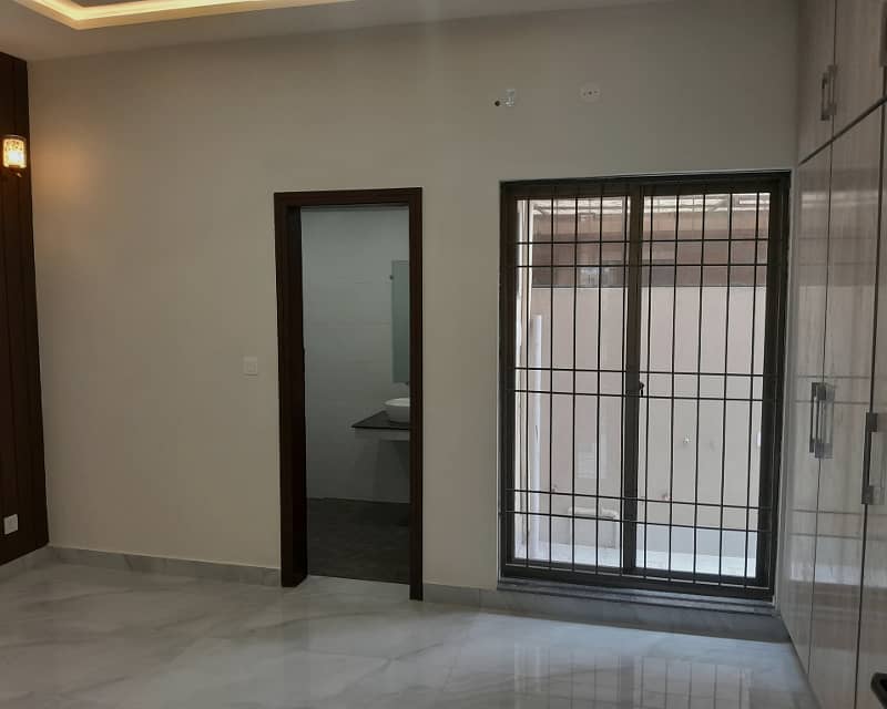 5 Marla House for Rent in Bahria Town Sector E 9