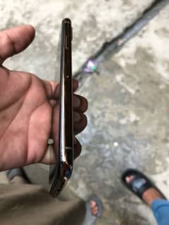 iPhone XS jenuine set PTA approved (need money) 0