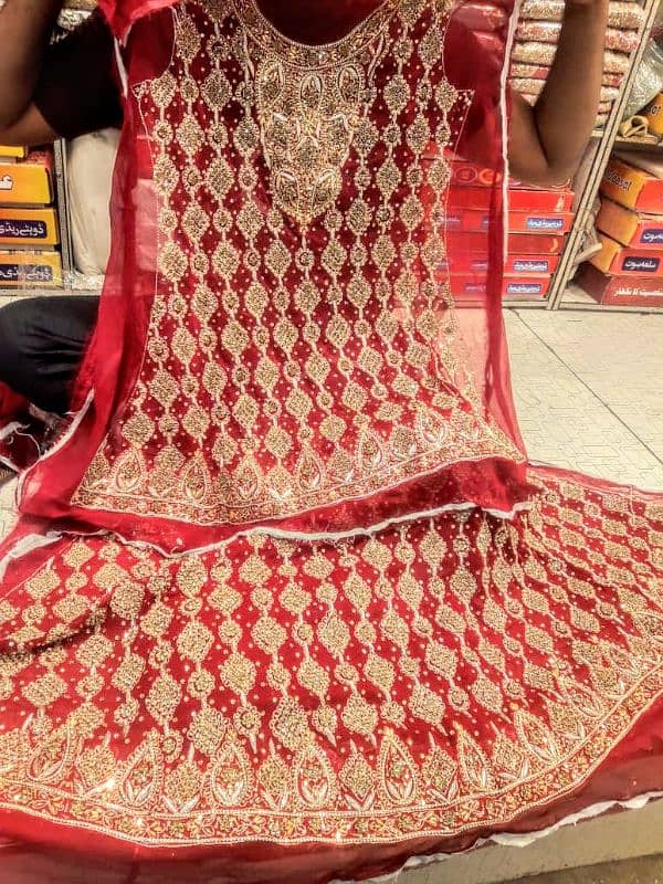 Lehnga  (Urgent sale) Contact me:03270453449 0