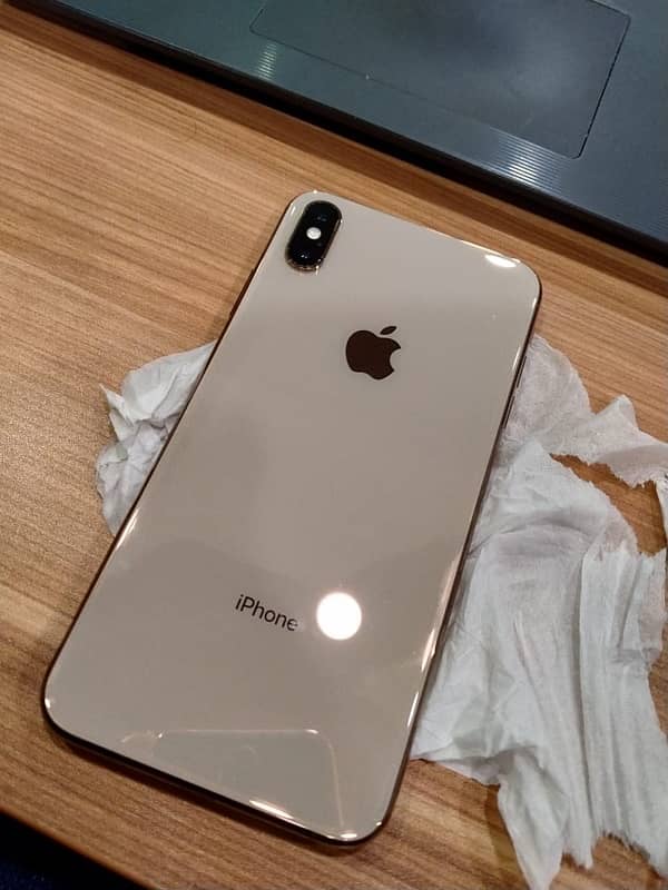 IPHONE XS MAX 64 GB DUAL SIM PTA APPROVED 10/10 CONDITION LIKE NEW 4