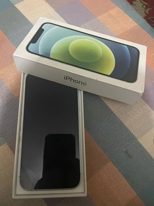 iphone 12 64gb 10/9 condition 64gb jv 2