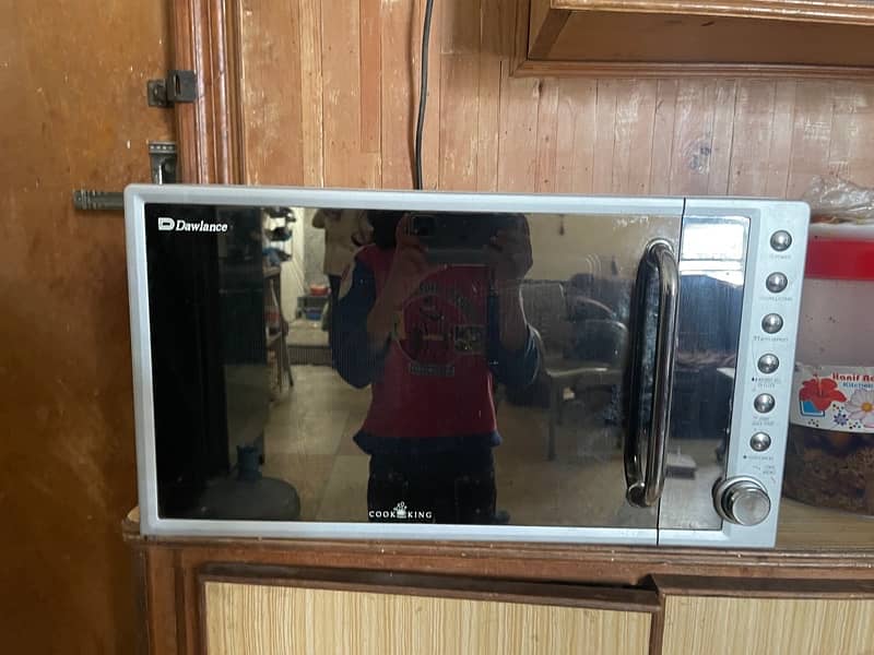 Dawlance Microwave oven 14