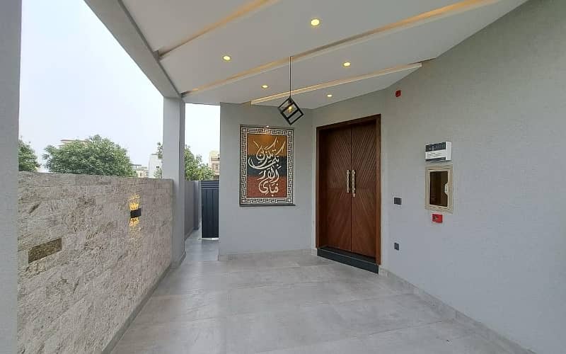 5 Marla Luxury House Available For rent In DHA Phase 9 Town Lahore 3