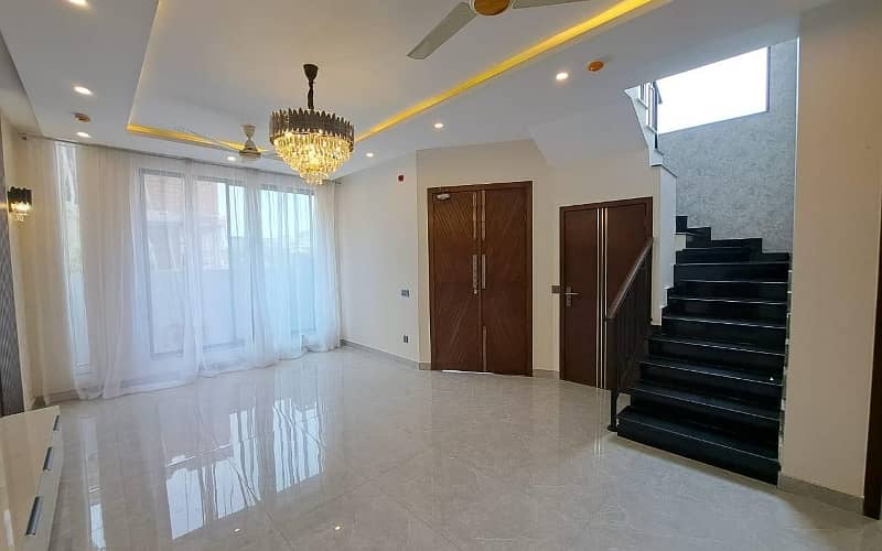 5 Marla Luxury House Available For rent In DHA Phase 9 Town Lahore 5