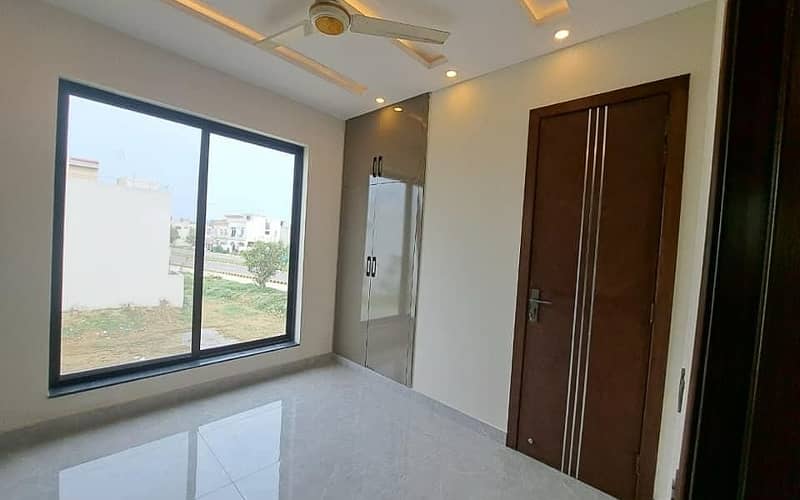 5 Marla Luxury House Available For rent In DHA Phase 9 Town Lahore 9