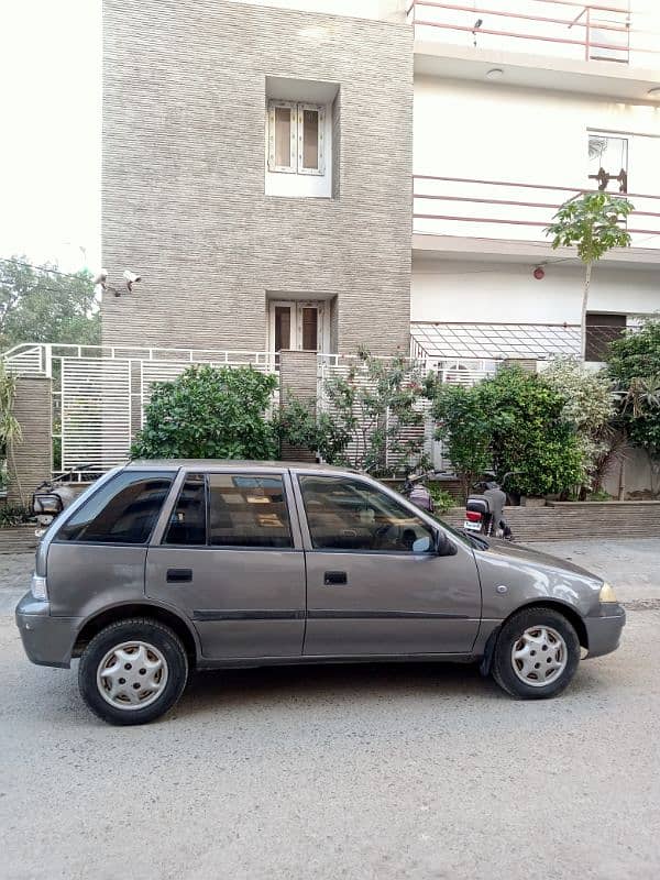 Suzuki Cultus2014 B2B 03O18240457 6