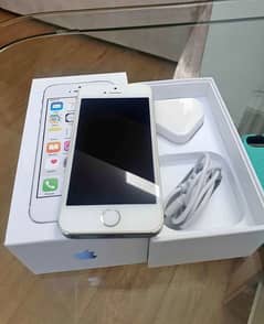 iPhone 5S/64/gb PTA approved 0340=3549=361 my WhatsApp number