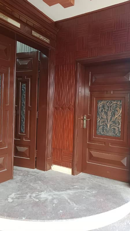 10 Marla Beautifully Constructed House Up For Sale At Tech Town Satiana Road Faisalabad. 3