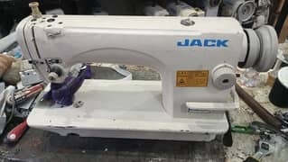 JUKI,JOYEE OR TYPICAL LOCK STITCH MACHINE OLD