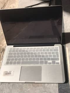 Apple MacBook pro 2015- 13inch