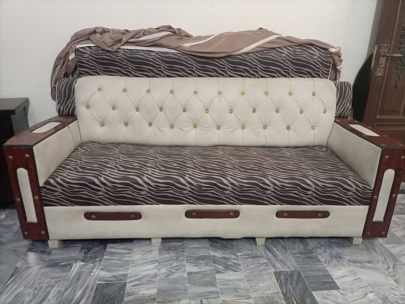 5 seater rexin sofa set 1