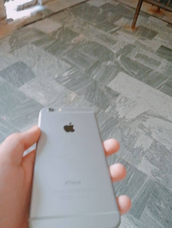 I phone 6 non PTA 2