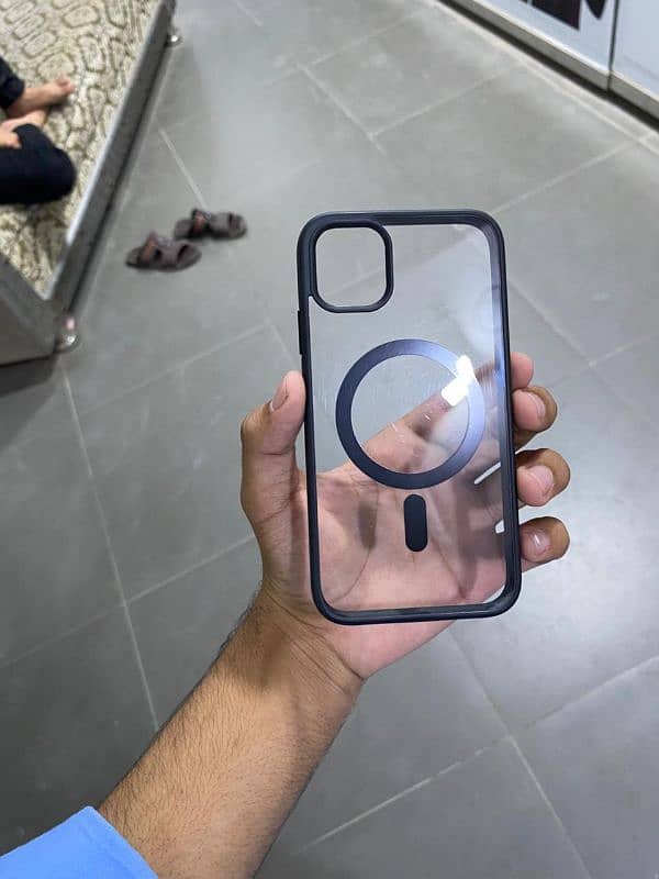 New Iphone 11 megnatic Cover 1