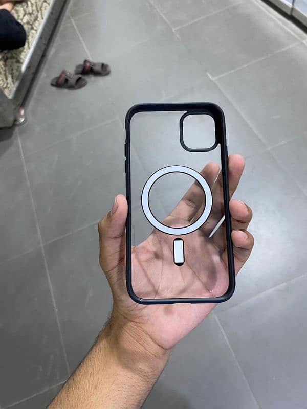 New Iphone 11 megnatic Cover 3