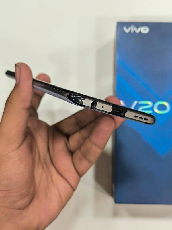 Vivo V20 SE 8/128 Official Approved 4