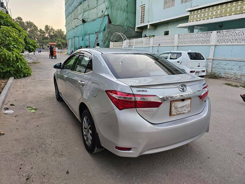 Toyota Corolla GLI 2016 automatic Extra ordinary condition 1