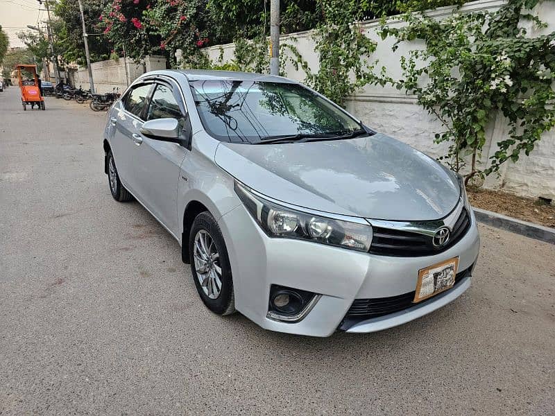 Toyota Corolla GLI 2016 automatic Extra ordinary condition 8