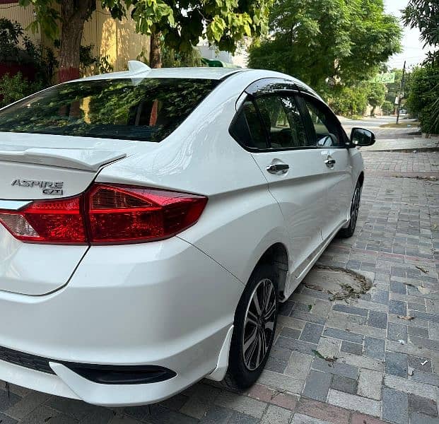 Honda City 1.5 Aspire Auto Model 2022 3