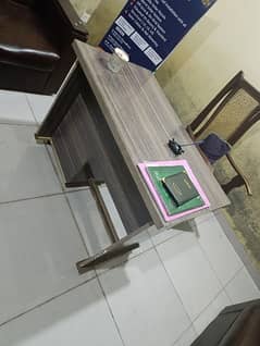 Wheel wala Office Table