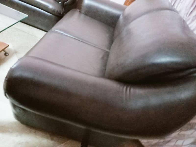 comfartable sofa 6